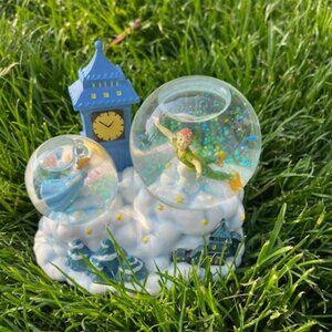 Disney  Peter Pan Wendy Enesco Musical Double Snow Globe "silver bells"